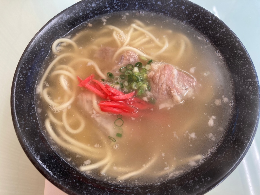 具志堅くわっちぃー 石垣島 ソーキそば