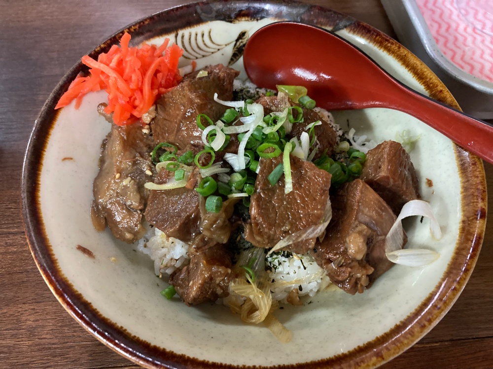 キミ食堂の牛めしそばセット