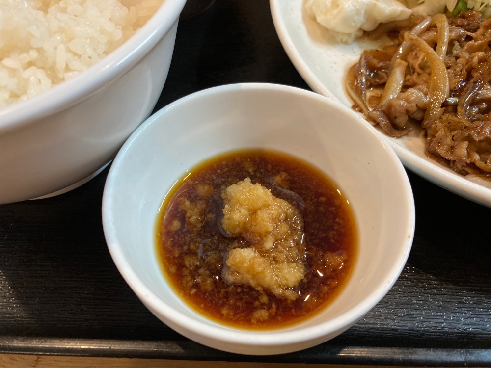 食堂もぶの牛カルビ焼肉定食
