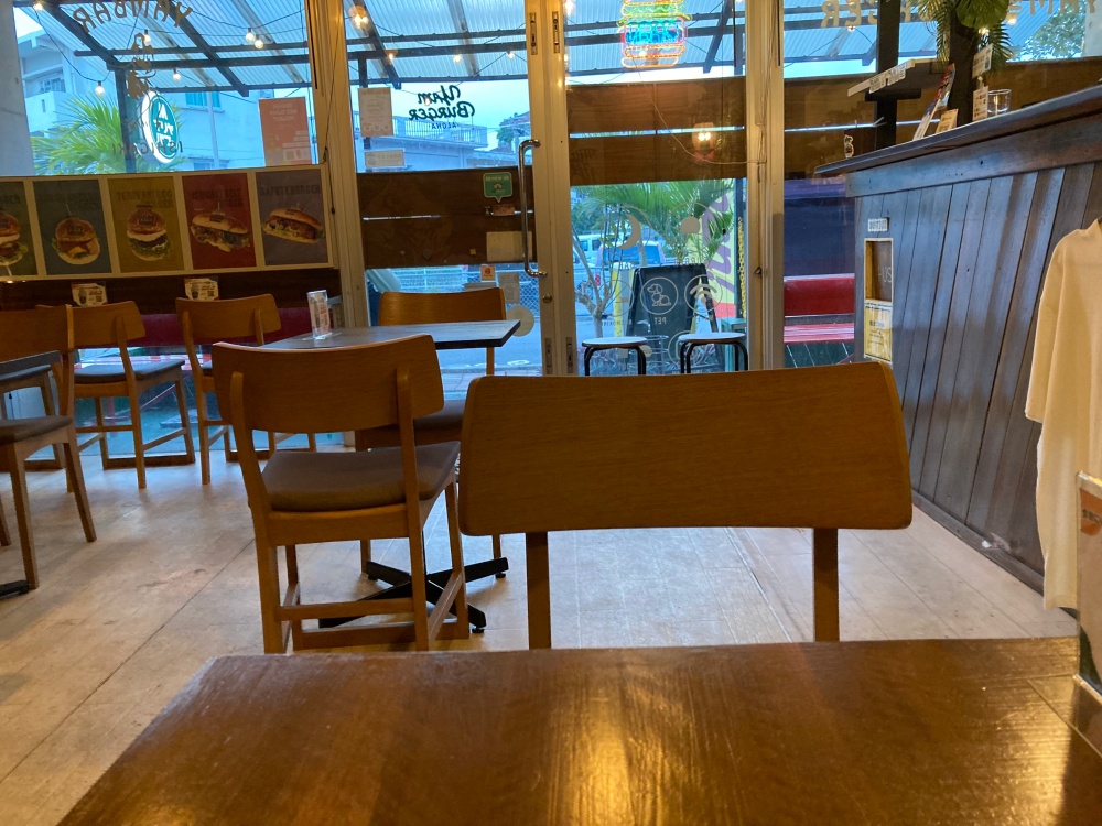 ヤンバーガー石垣島