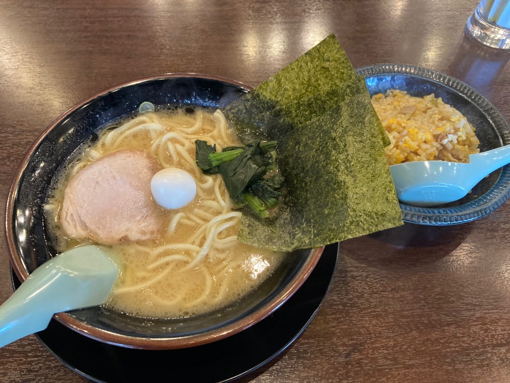 横浜家系ラーメン 刀 石垣島店のチャーハンセット