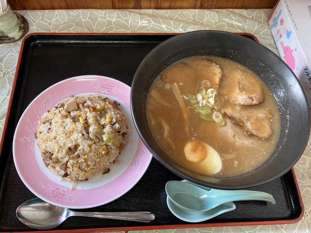 中国飯店 大富（おおふ）の味噌チャーシューメンセット
