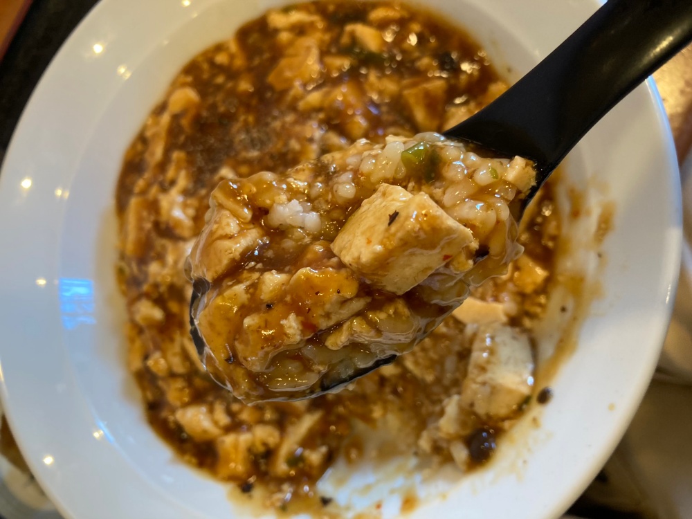 湖南楼の麻婆丼