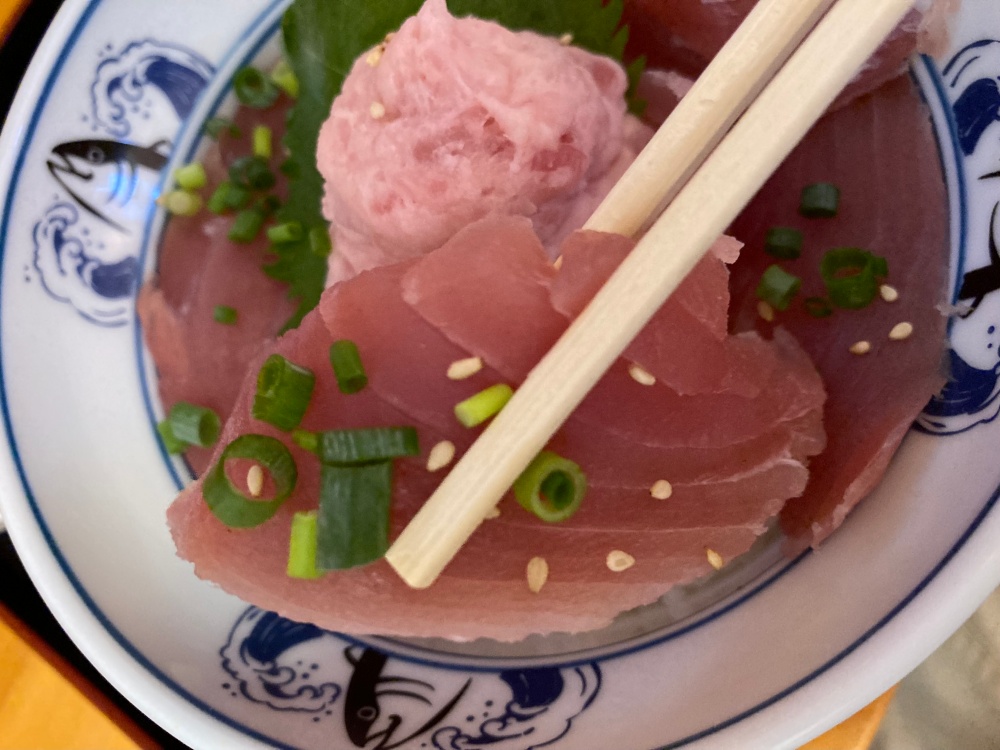 石垣生まぐろと銀しゃり食堂つーなーの生まぐろ丼
