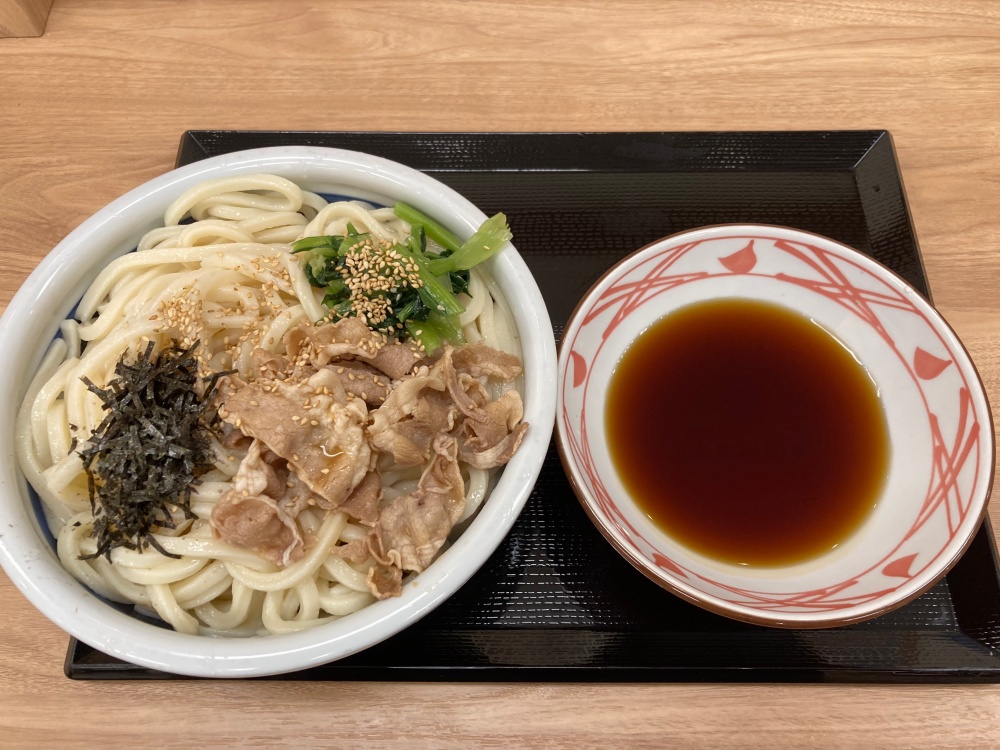 丸亀製麺石垣島店の豚つけ汁うどん