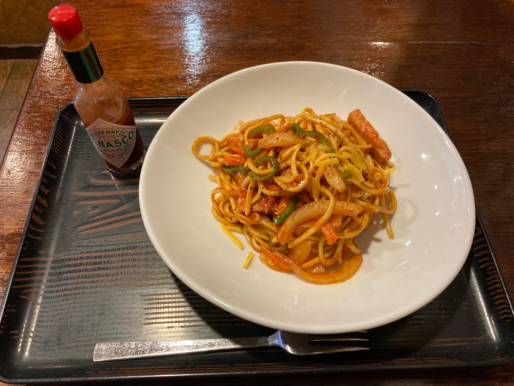 いちば食堂の八重山そばのナポリタン