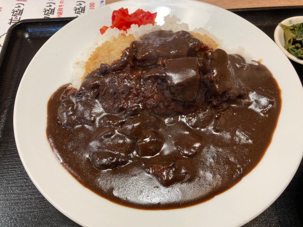 石垣島 食堂えがおのカツカレー