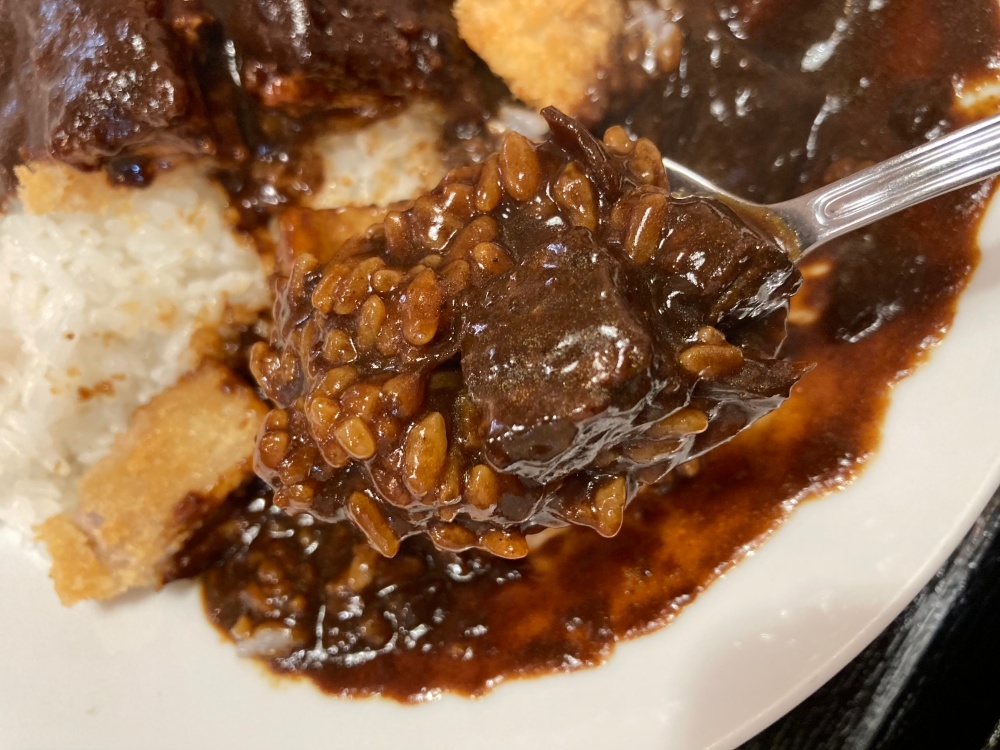 石垣島 食堂えがおのカツカレー