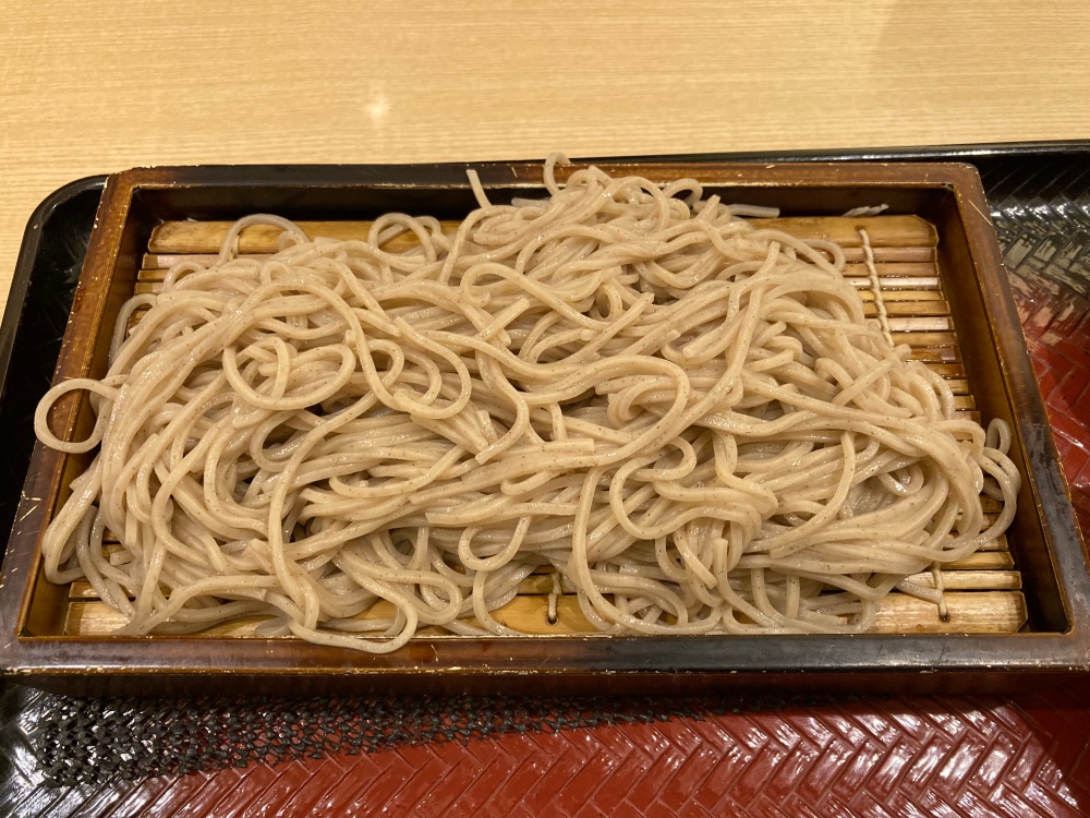 大戸屋 石垣島店の甘からだれの鶏竜田丼と麺のセット