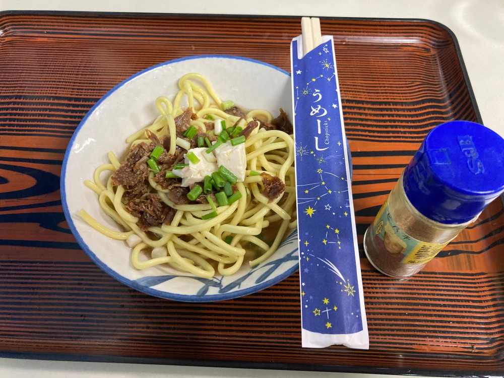 石垣島『栄福食堂』のトニーそば