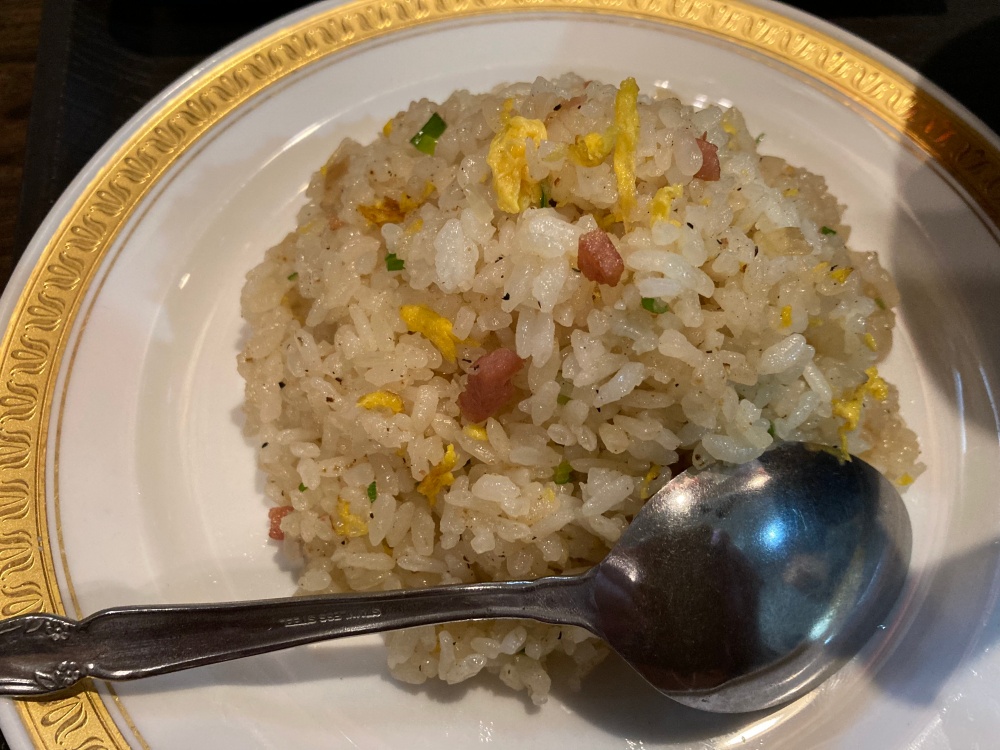 石垣島『らーめん パンダ食堂』のねぎ塩ラーメン三点セット