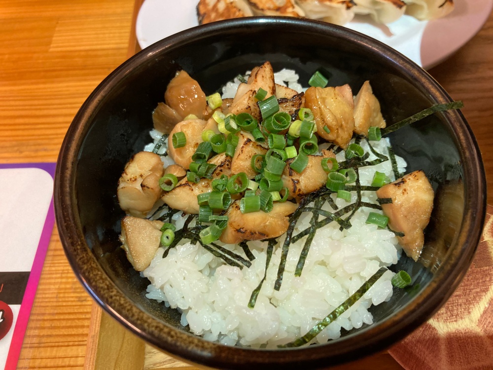 石垣島『石垣島 麺や とり次郎』のチャーシューご飯